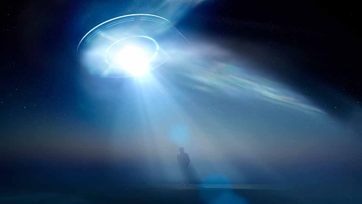 Appearing-Disappearing Stars