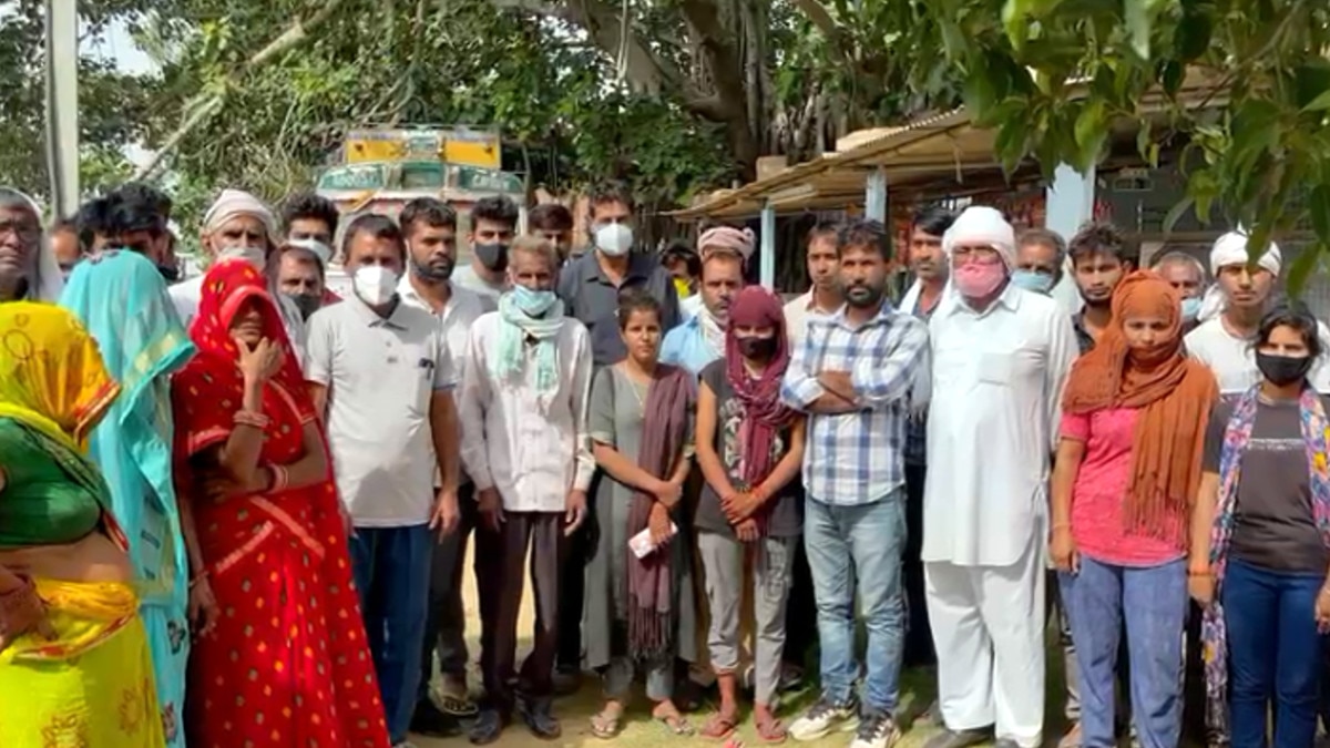 Sikar groom escaped after marriage Bride family alleges dowry demand Family protesting