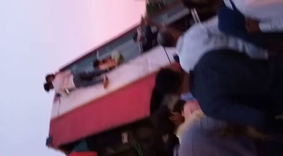 Bus fell down of bridge