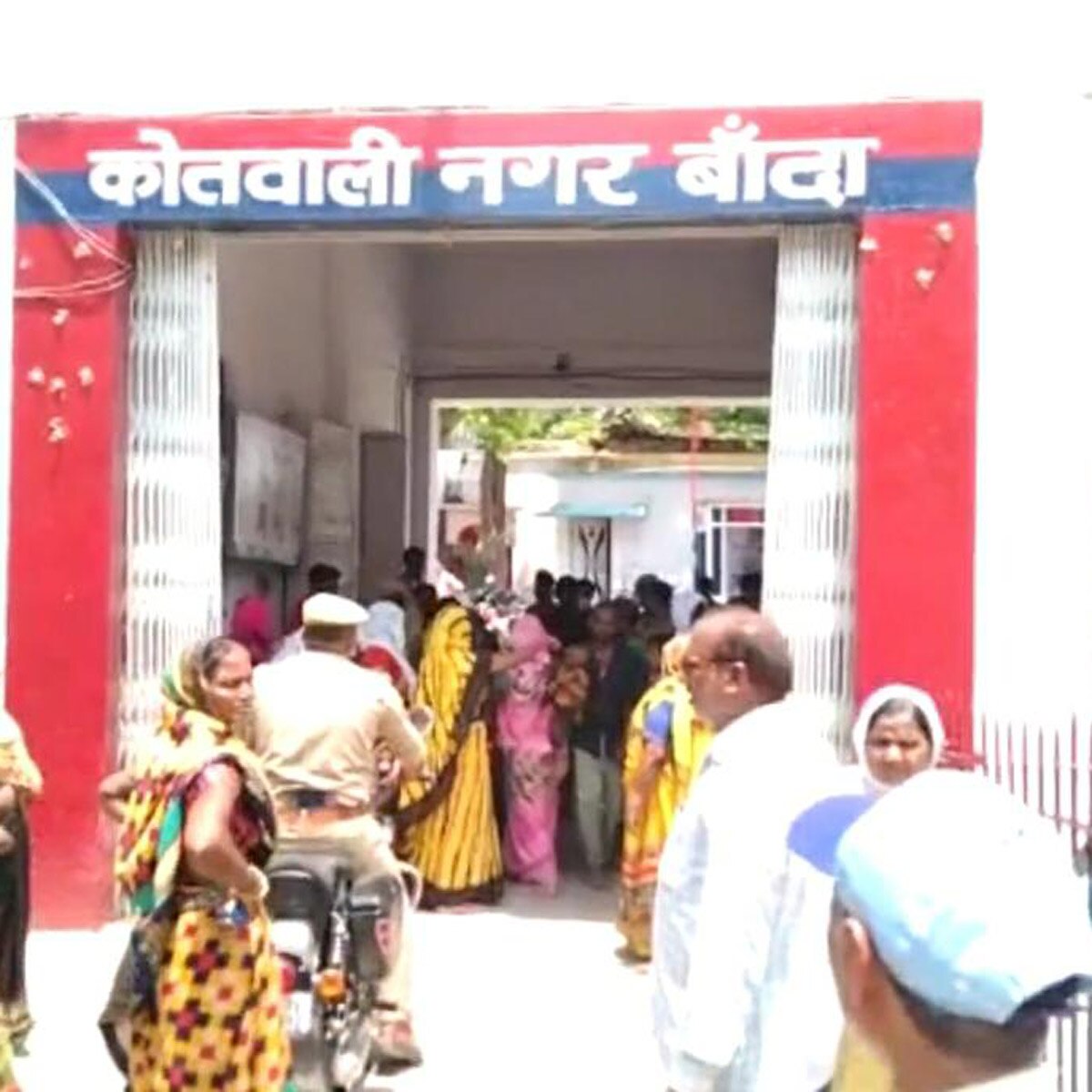 woman commits suicide