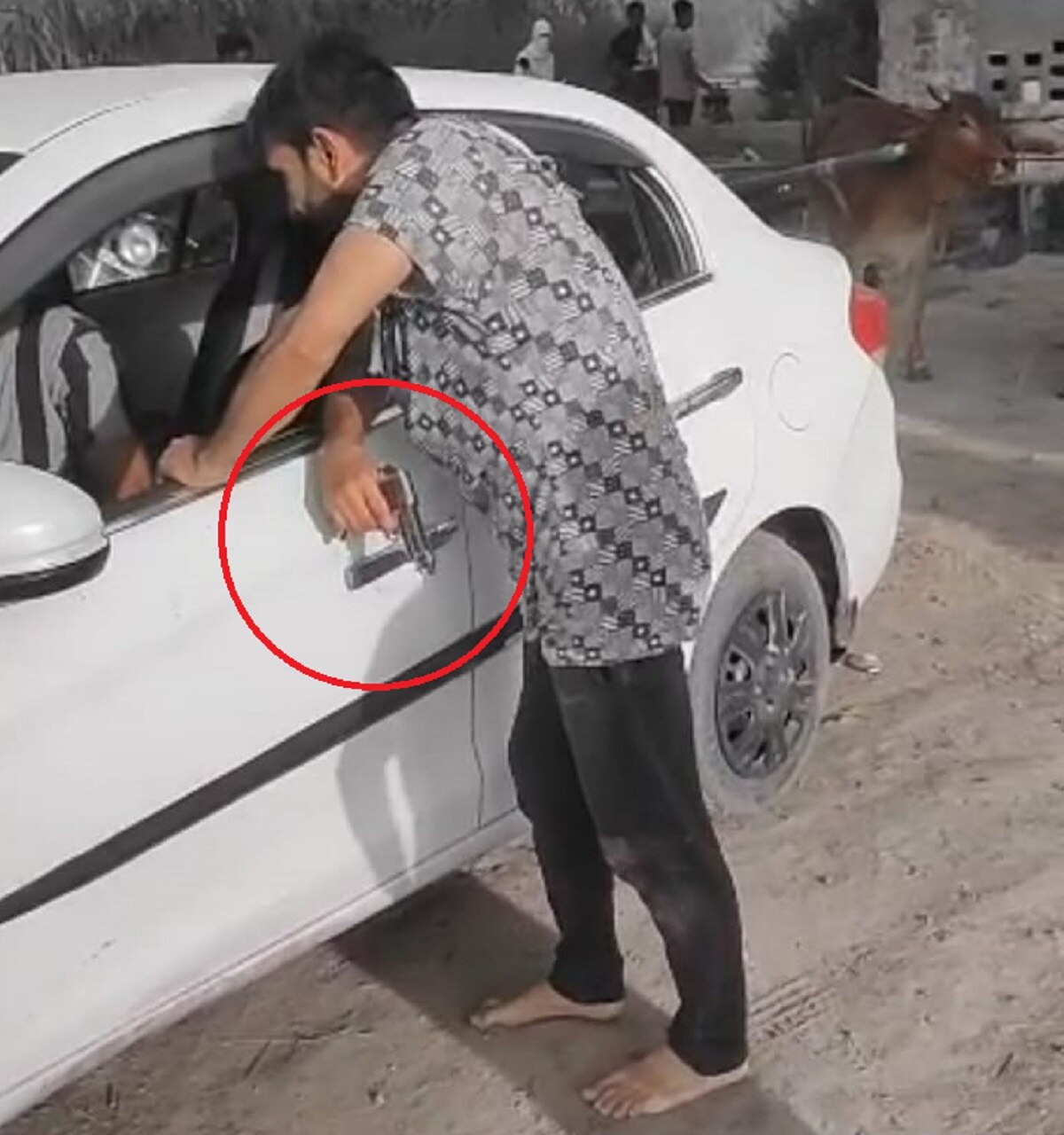 कार में आए थे हमलावर