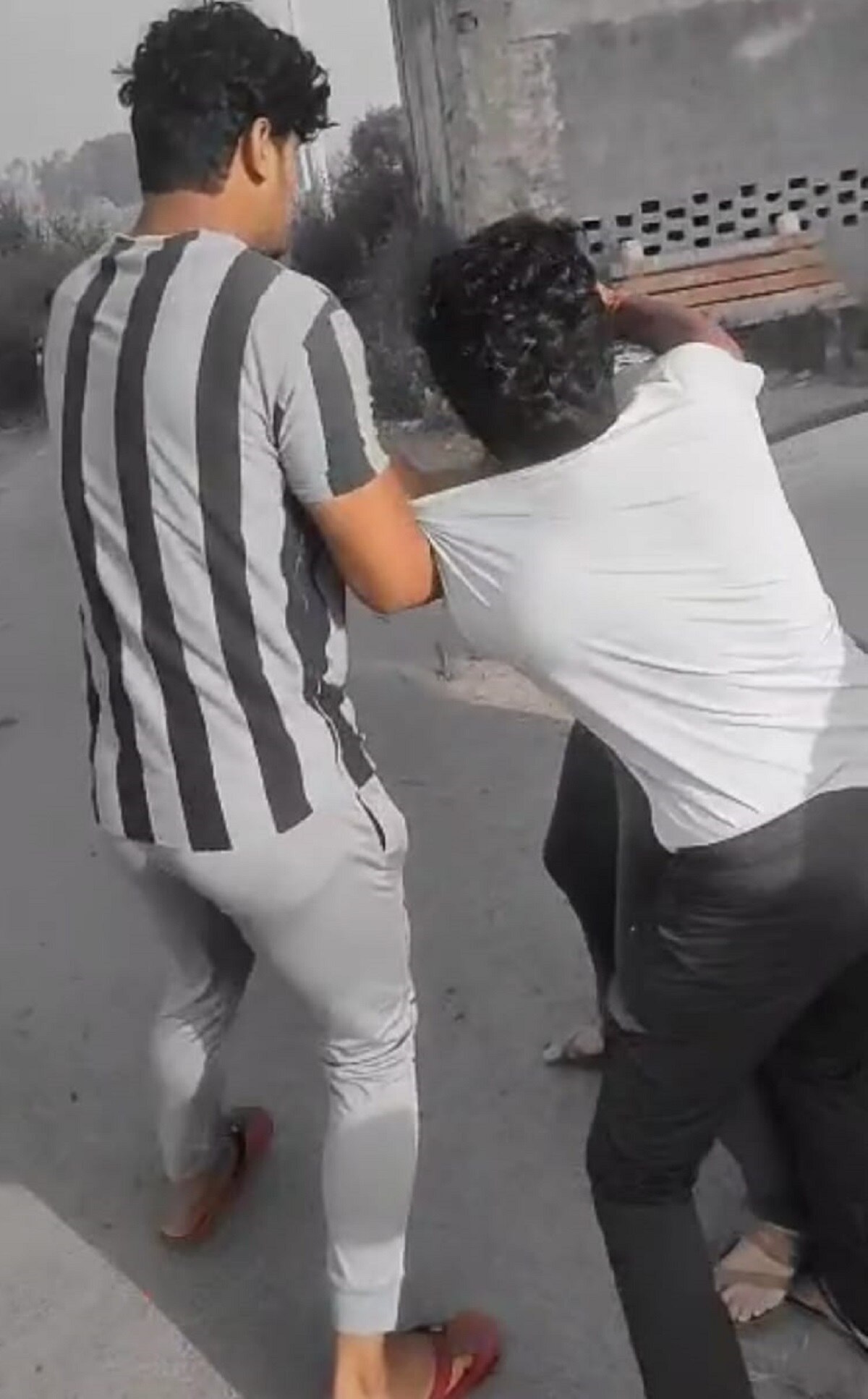 दो हमलावर