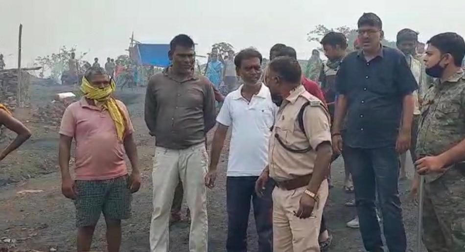 Suddenly a young man got trapped in earth