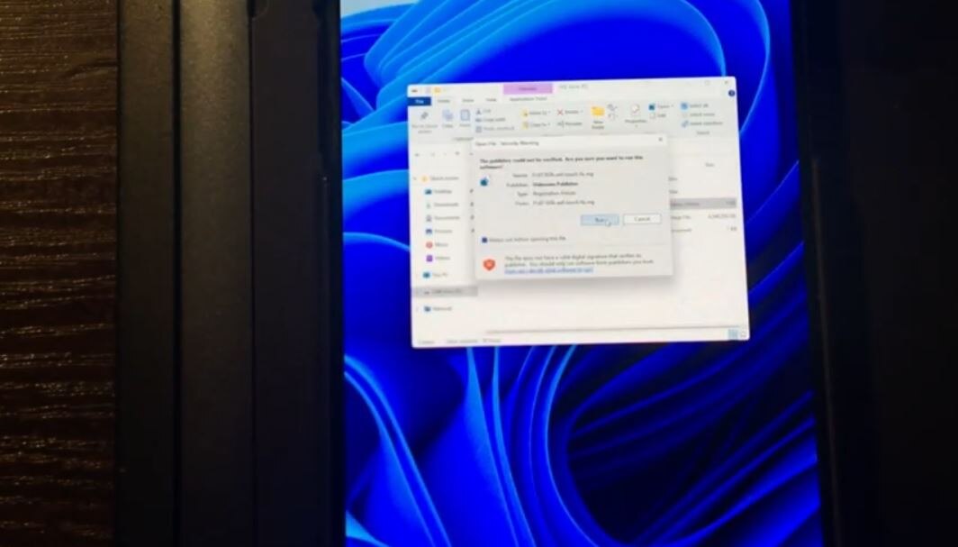 Windows 11 on OnePlus 6T
