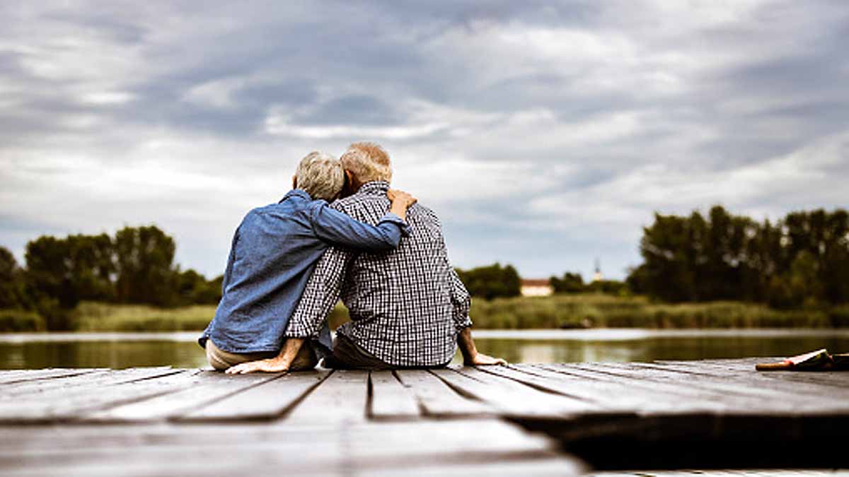 Why Women Outlive Men