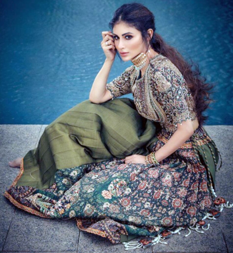 मौनी रॉय