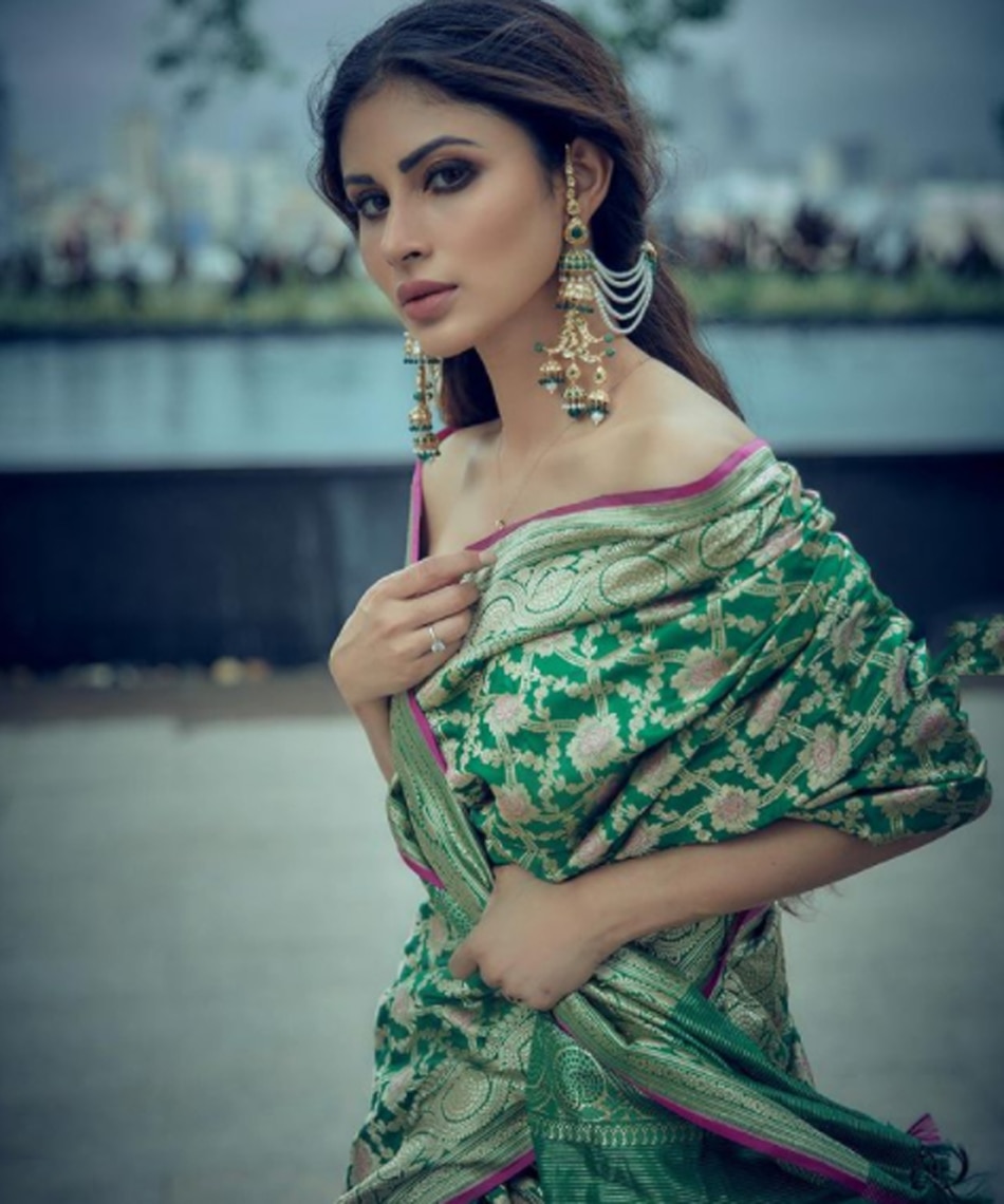 मौनी रॉय 