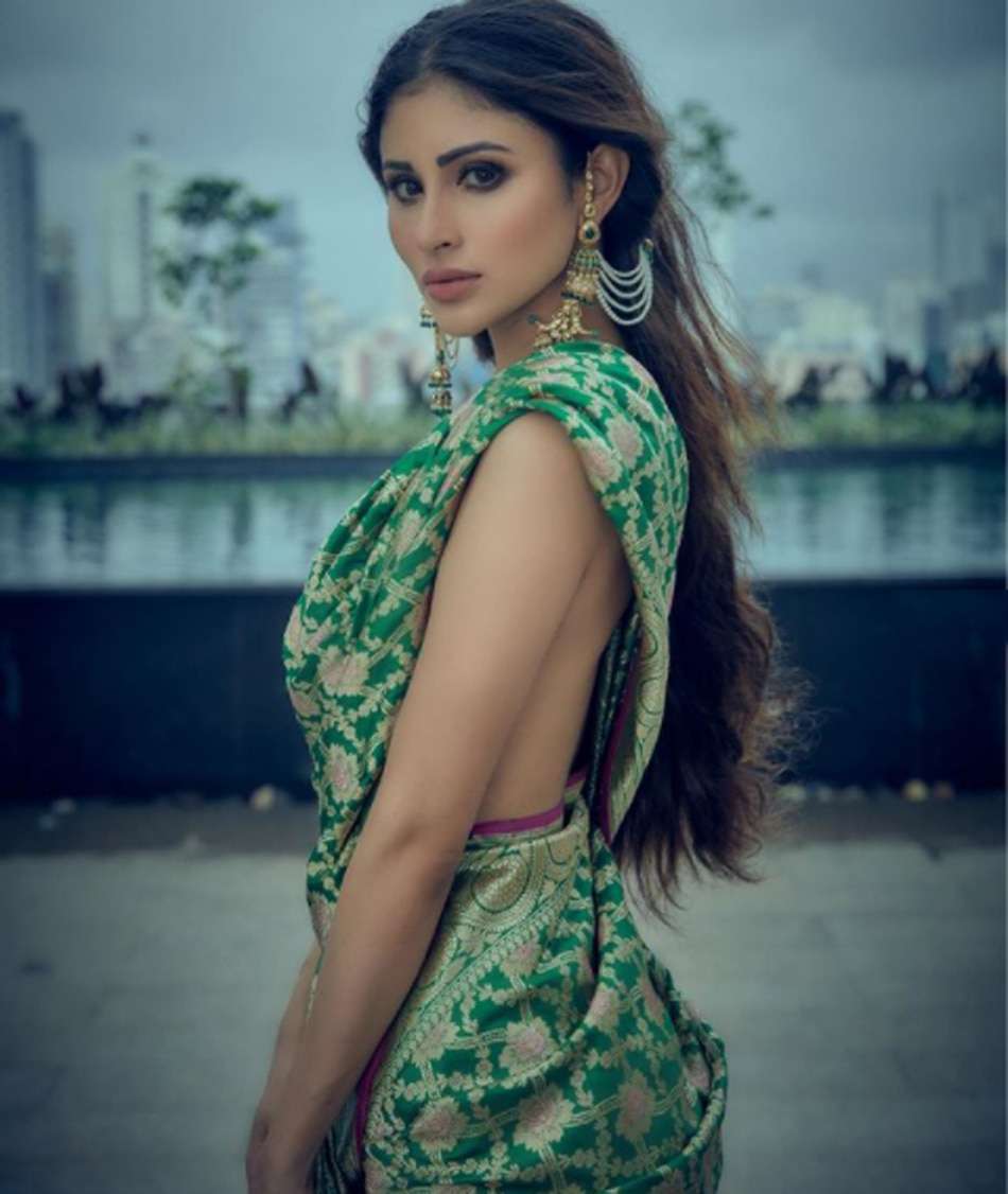 मौनी रॉय 