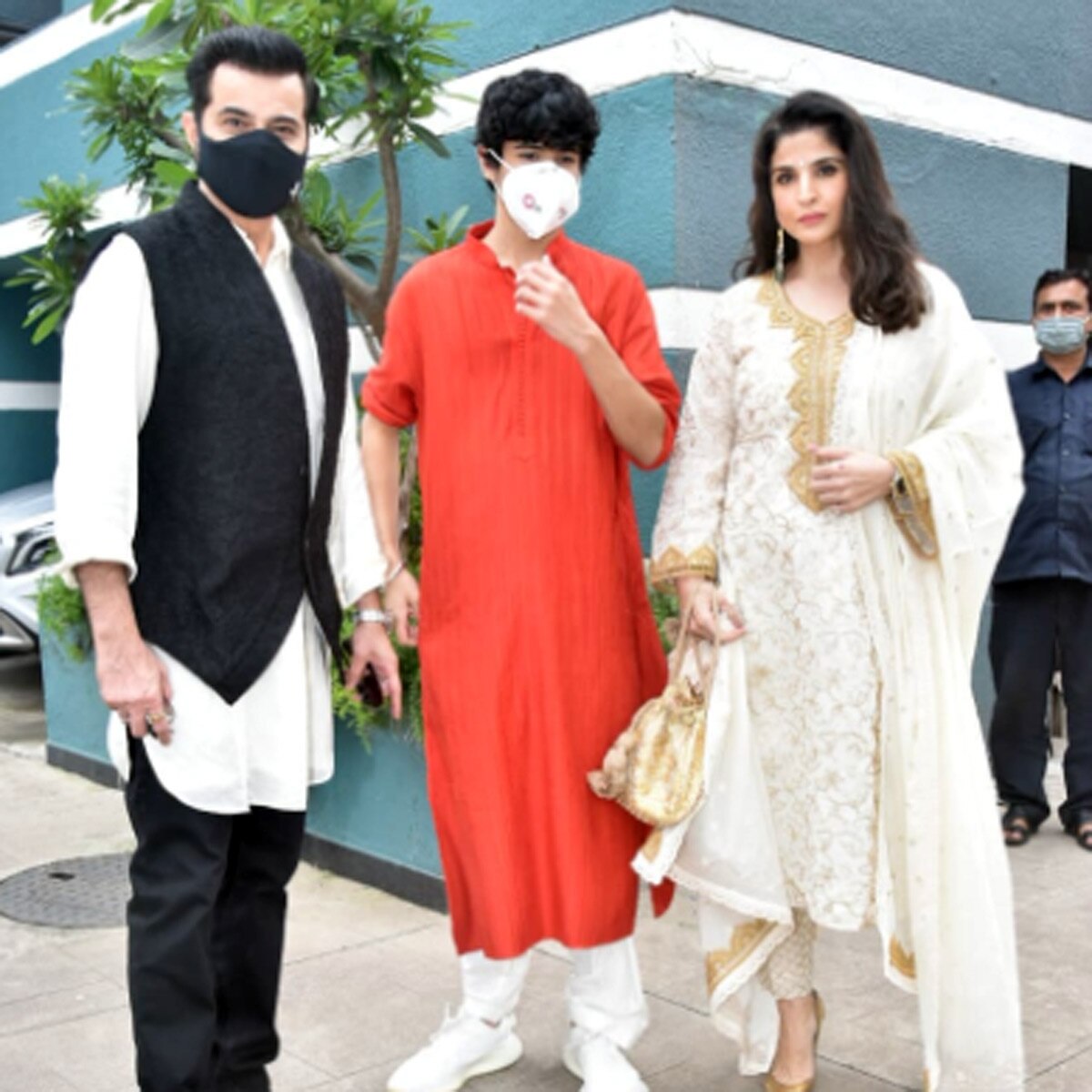 परिवार संग संजय कपूर