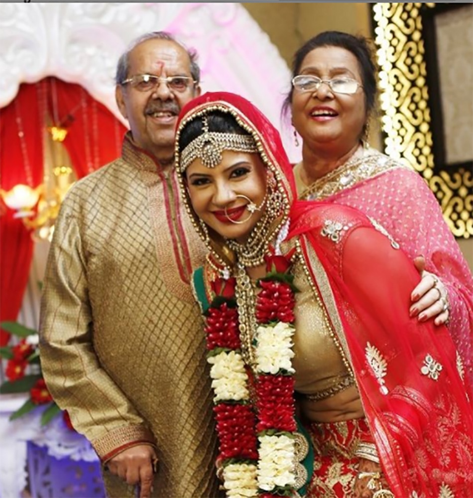 संभावना सेठ 