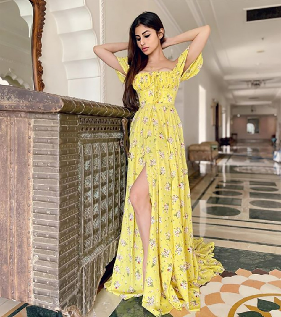 मौनी रॉय