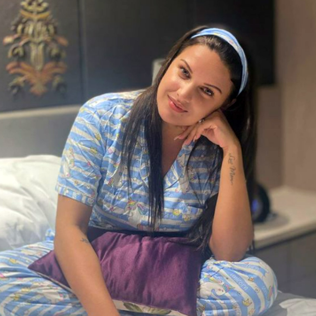 हिमांशी खुराना