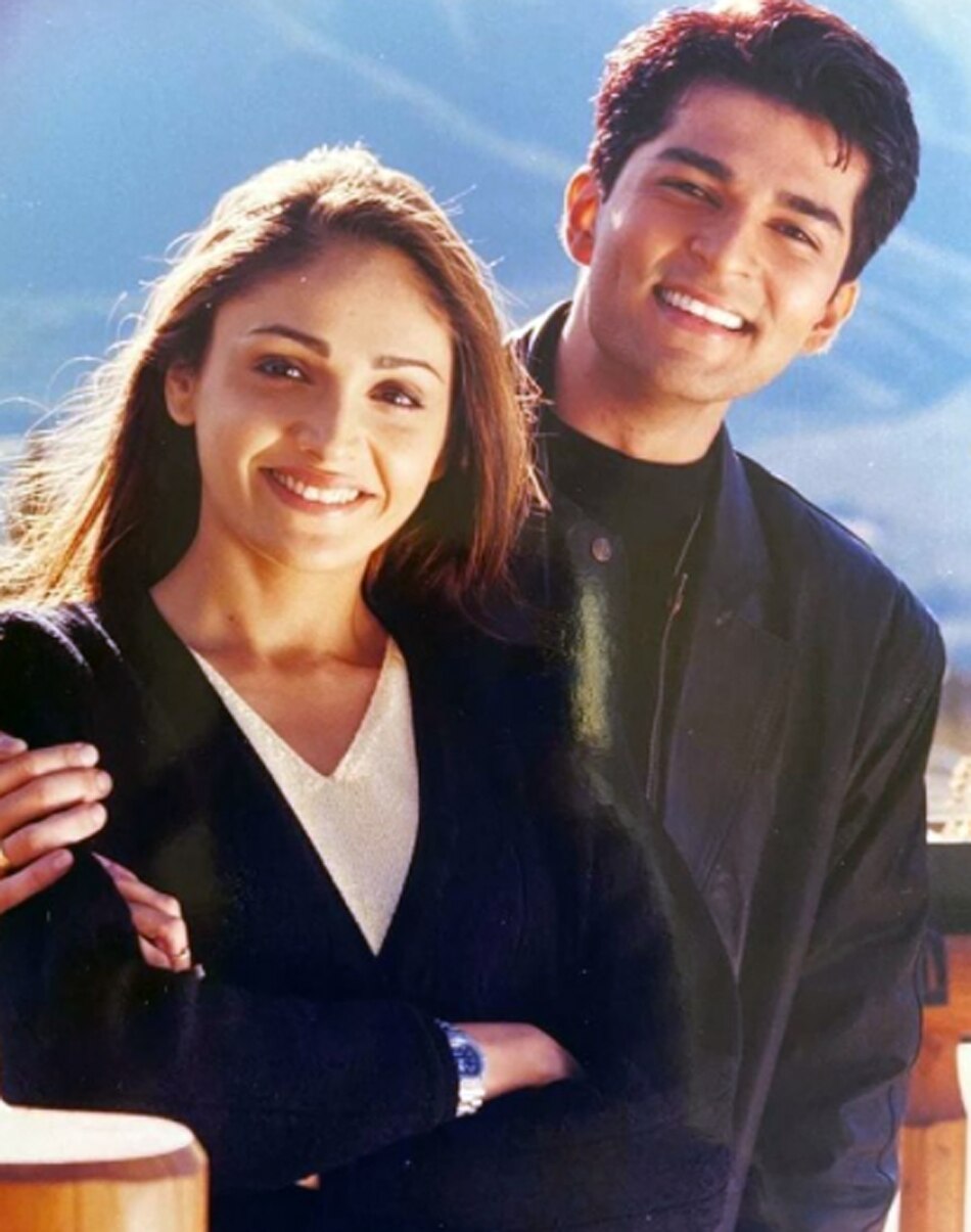  राकेश बापत 