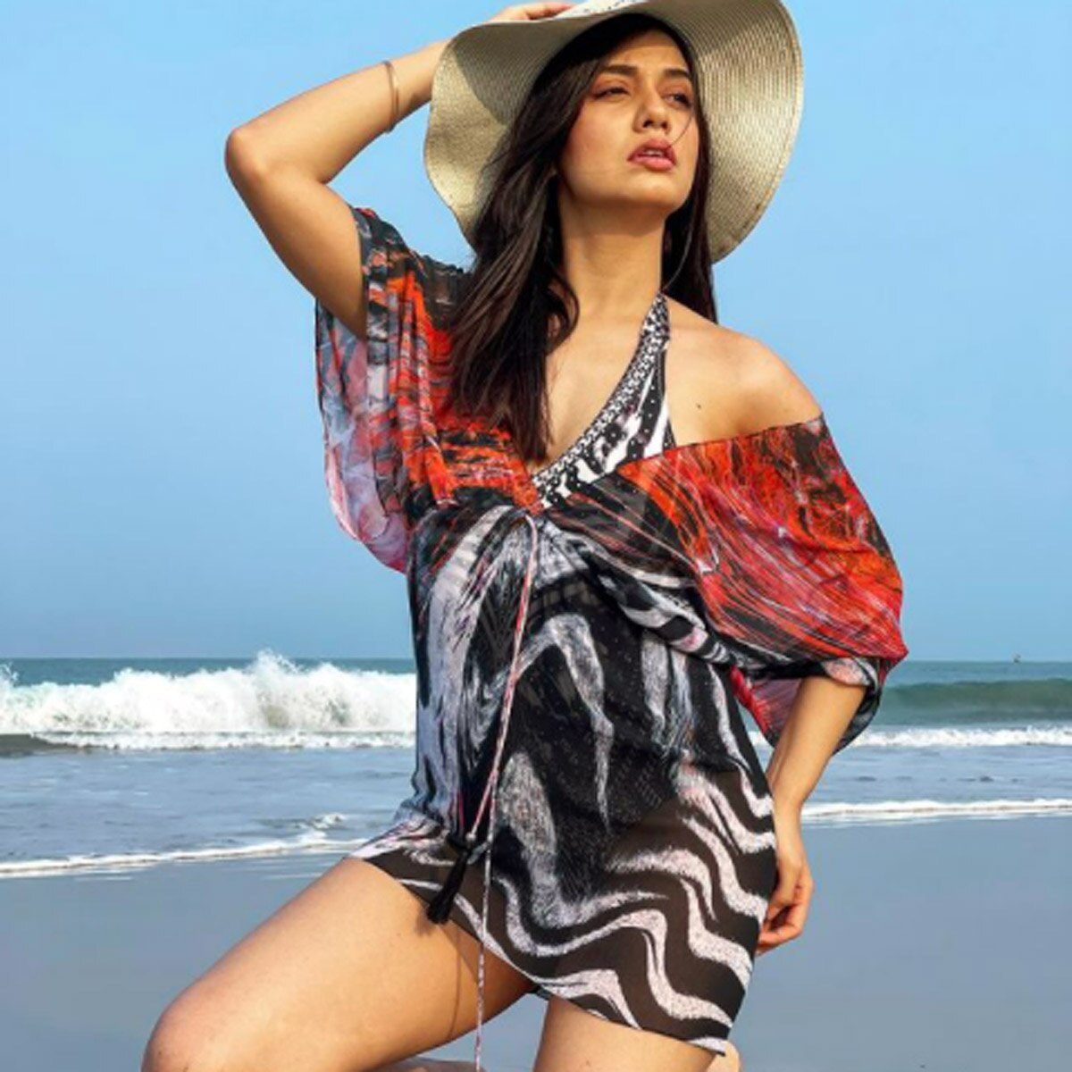 दिव्या अग्रवाल