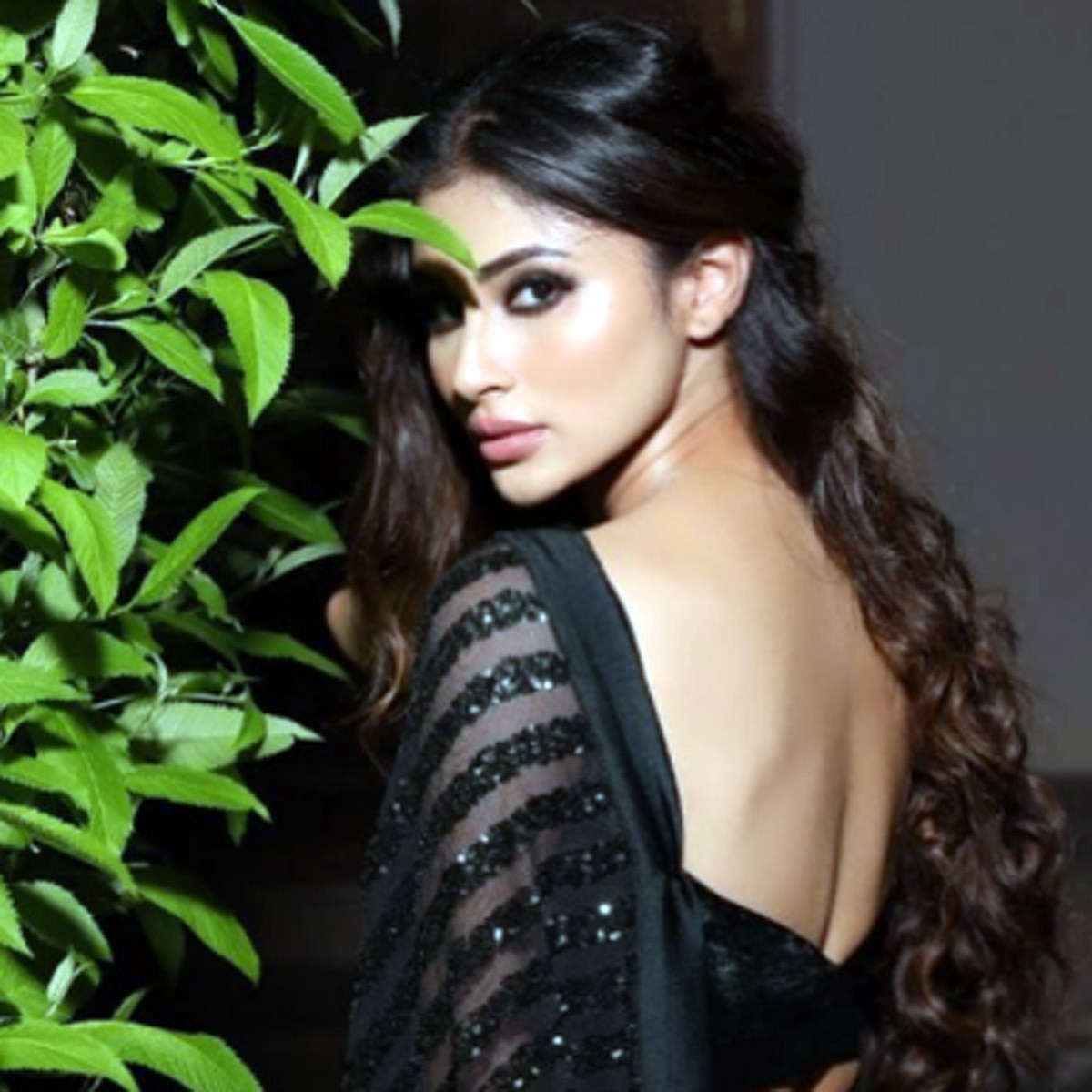 मौनी रॉय