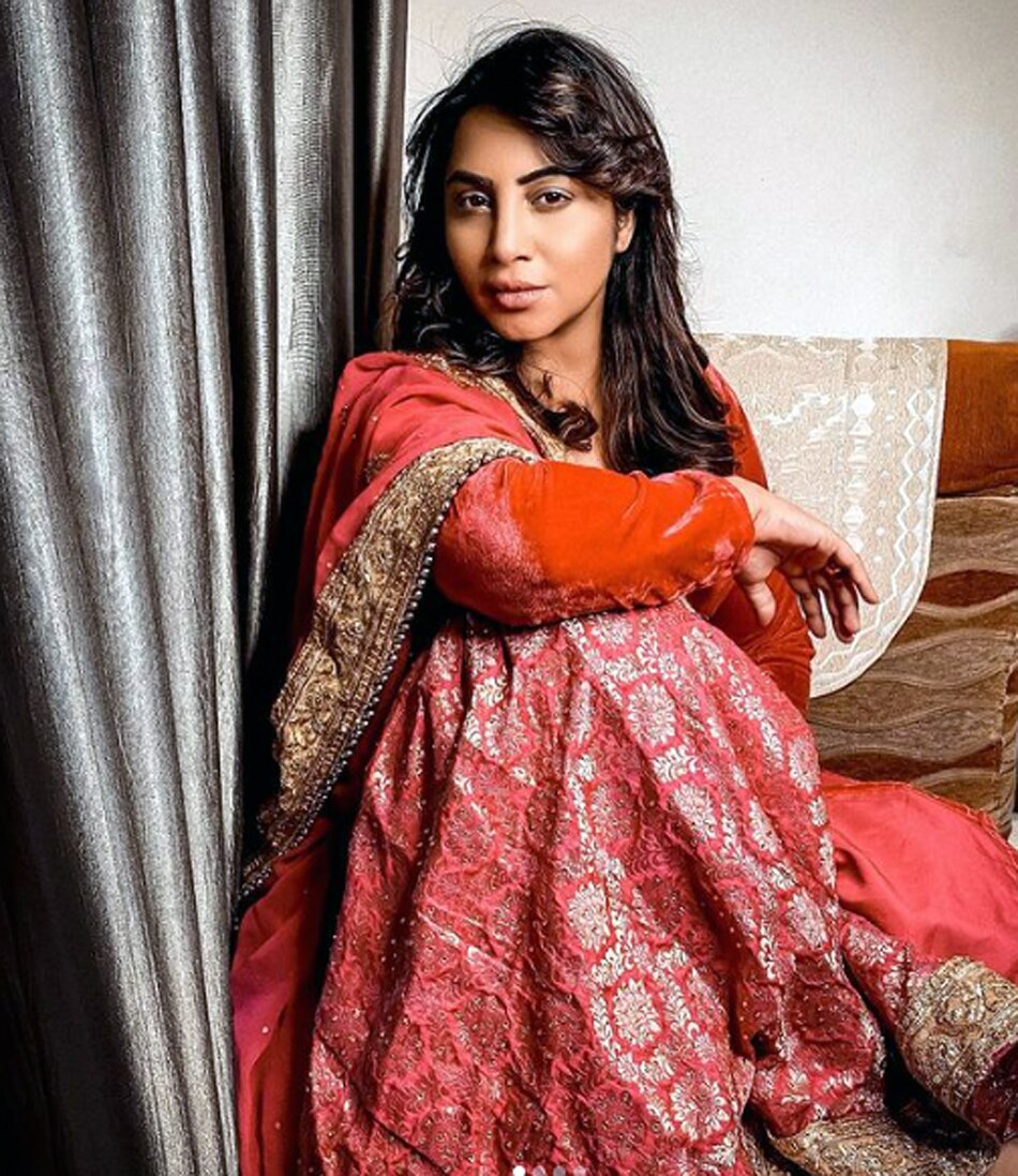 अर्शी खान 