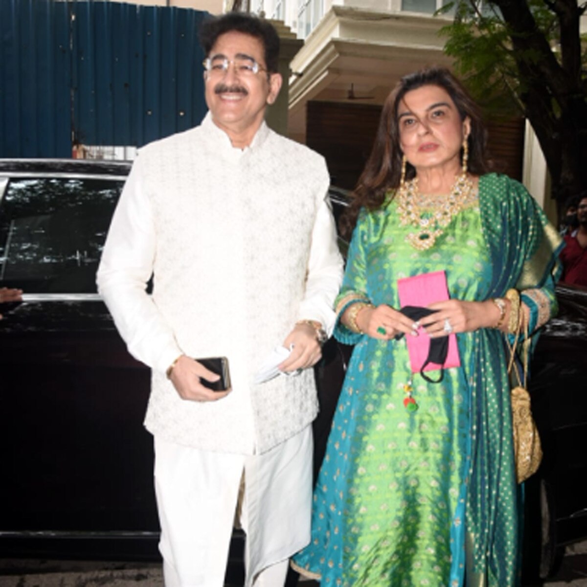 वाइफ रीना संग संदीप मारवाह