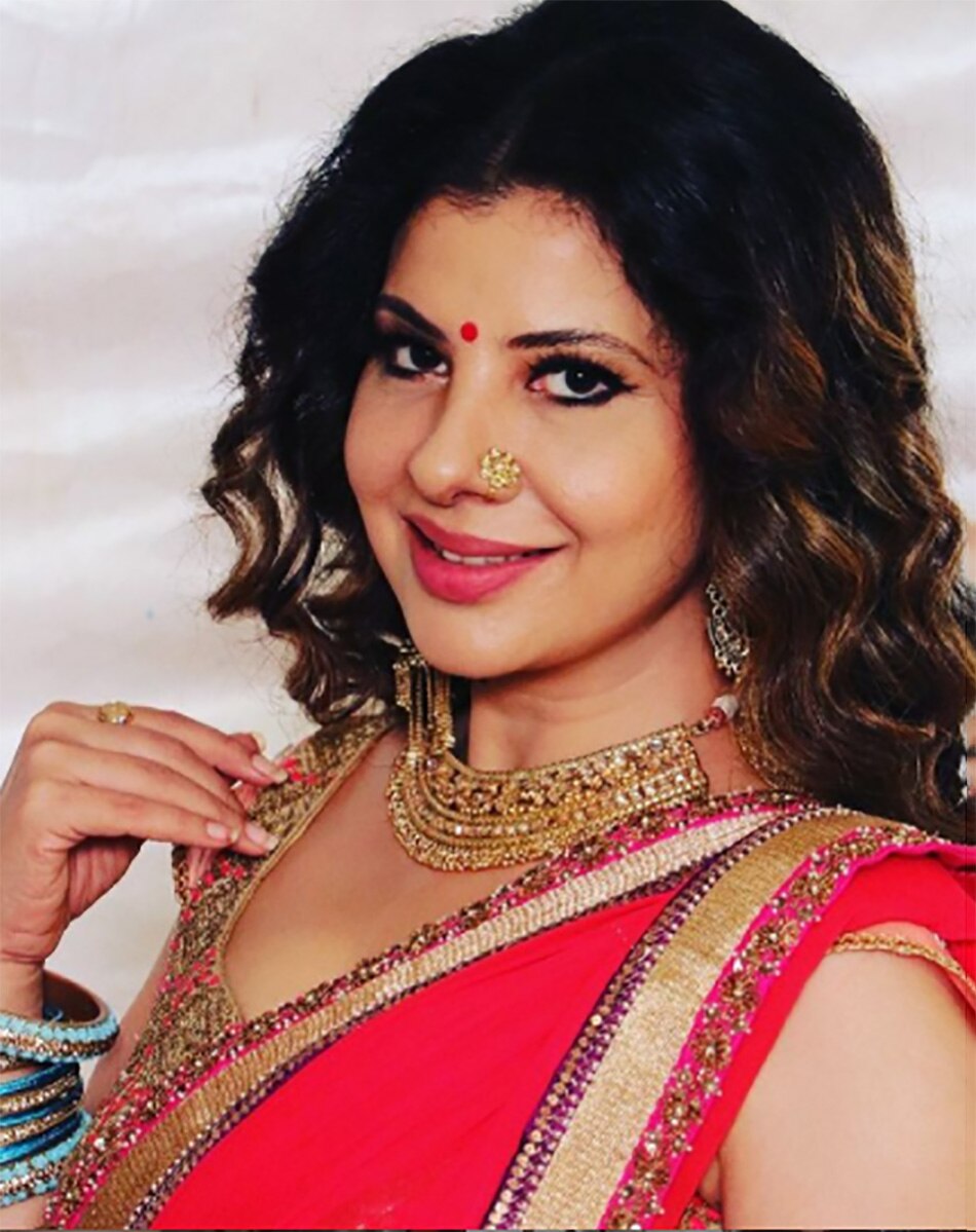 संभावना सेठ 