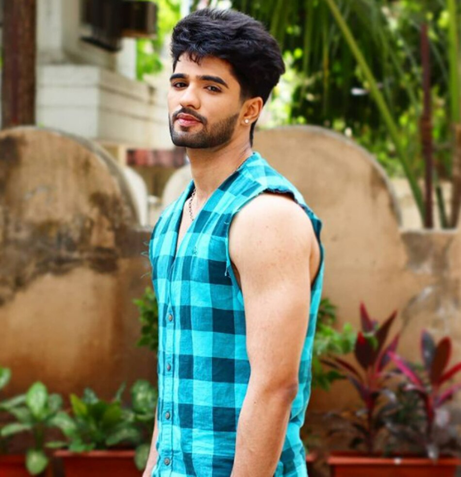 जीशान खान