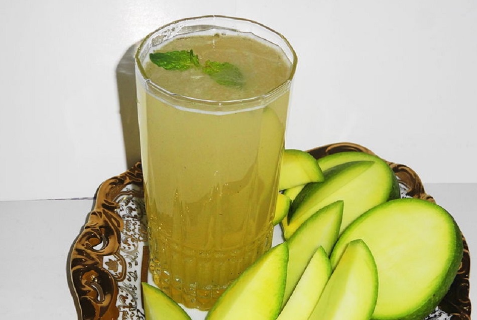 शरीर को ठंडा रखेंगी ये 10 चीजें