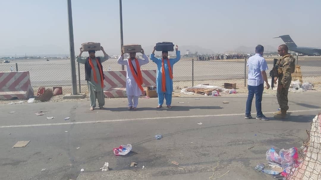 46 अफगान हिंदू और सिख को बाहर निकाला