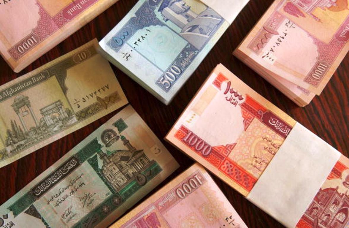 शॉर्ट टर्म में तालिबान के लिए नकदी संकट