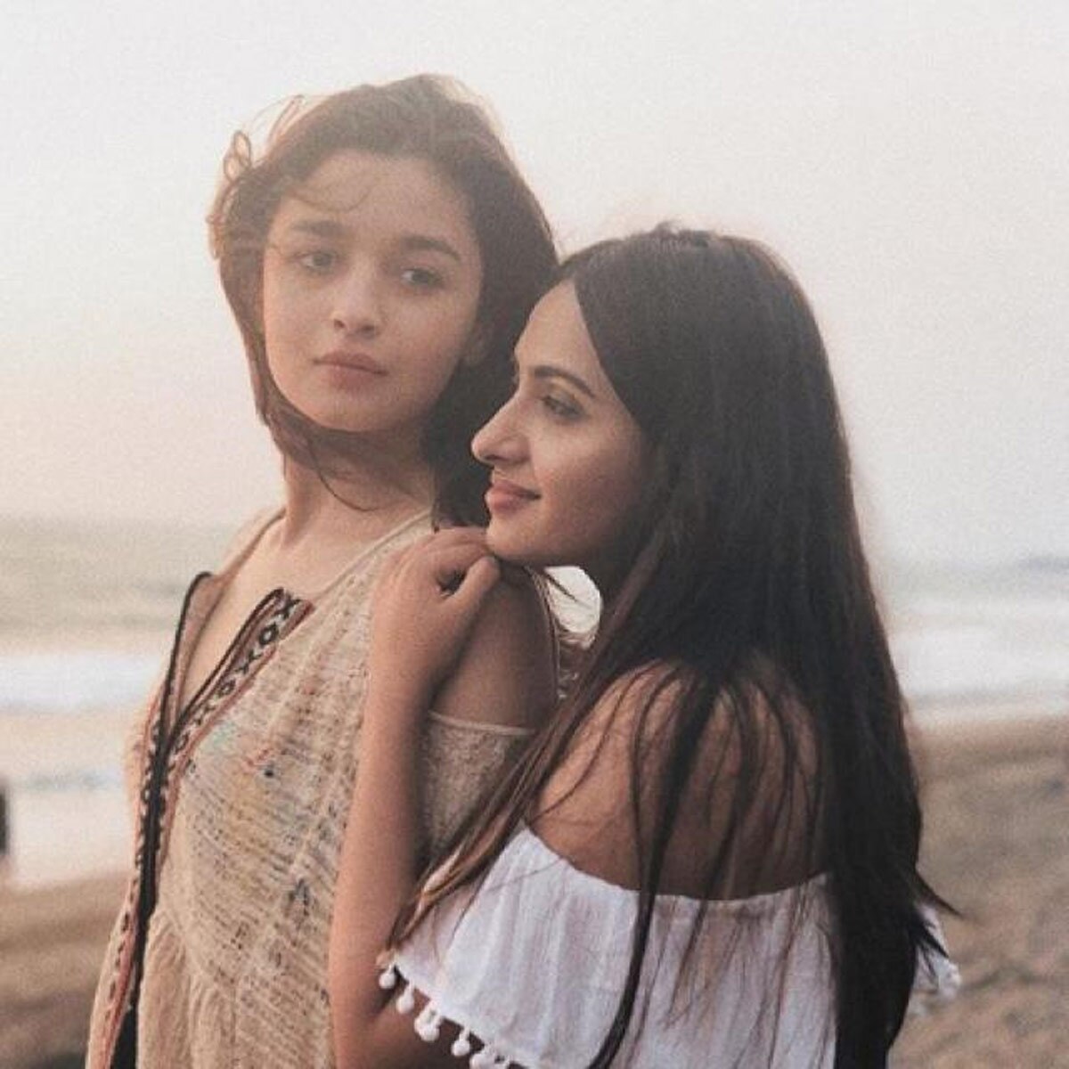 आलिया भट्ट, आकांशा रंजन कपूर