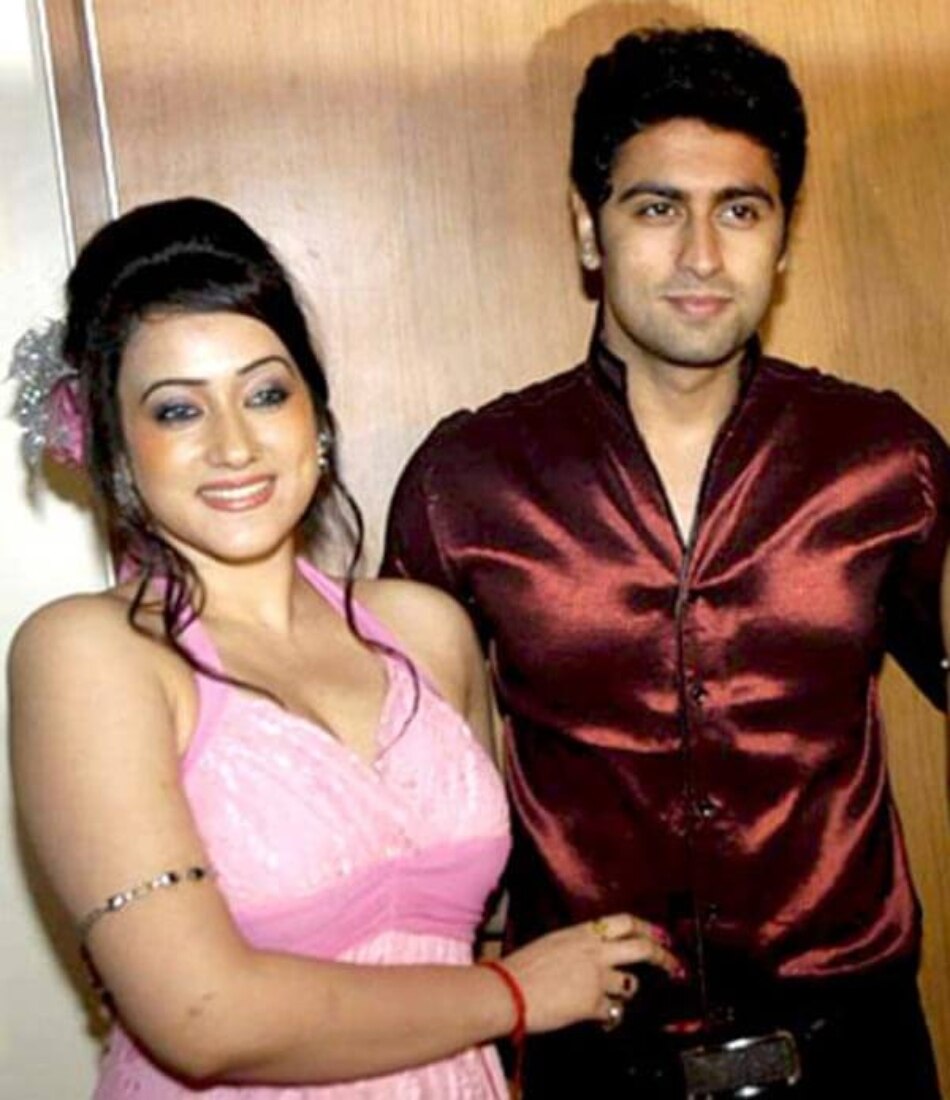 अंकित गेरा, मोनिका सिंह