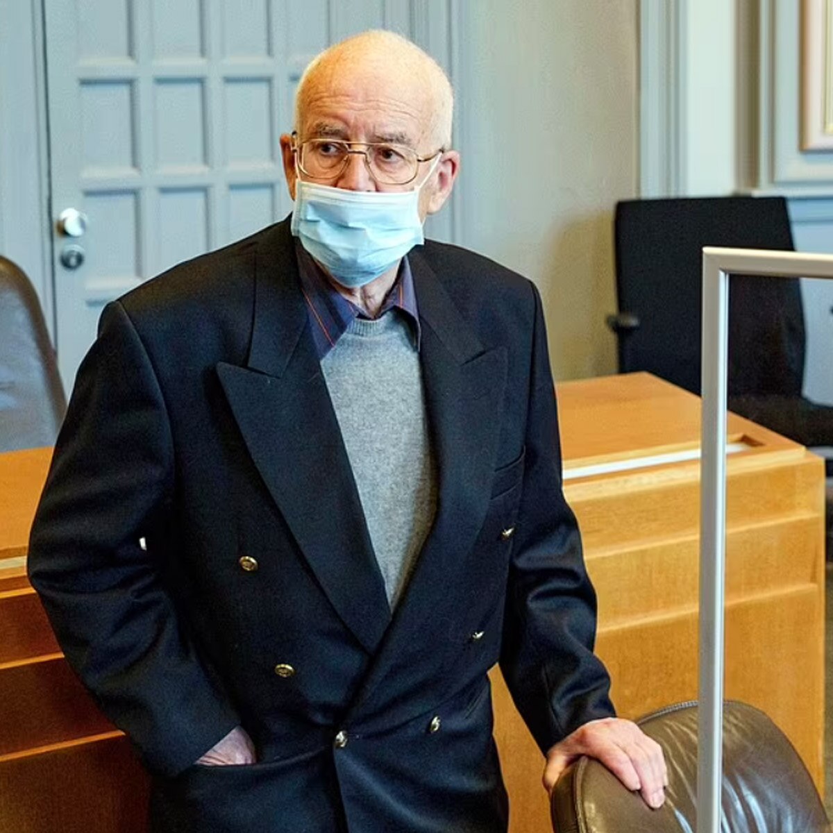 German fined for war weapons