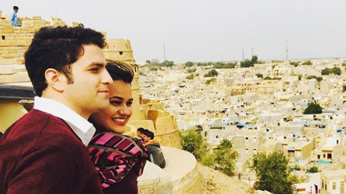 टीना डाबी और अतहर का तलाक