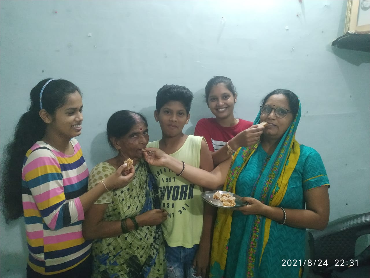 (मेघना सिंह का परिवार