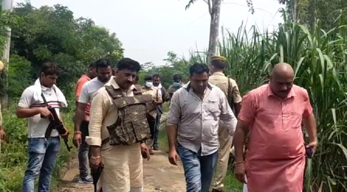 इलाके में दहशत