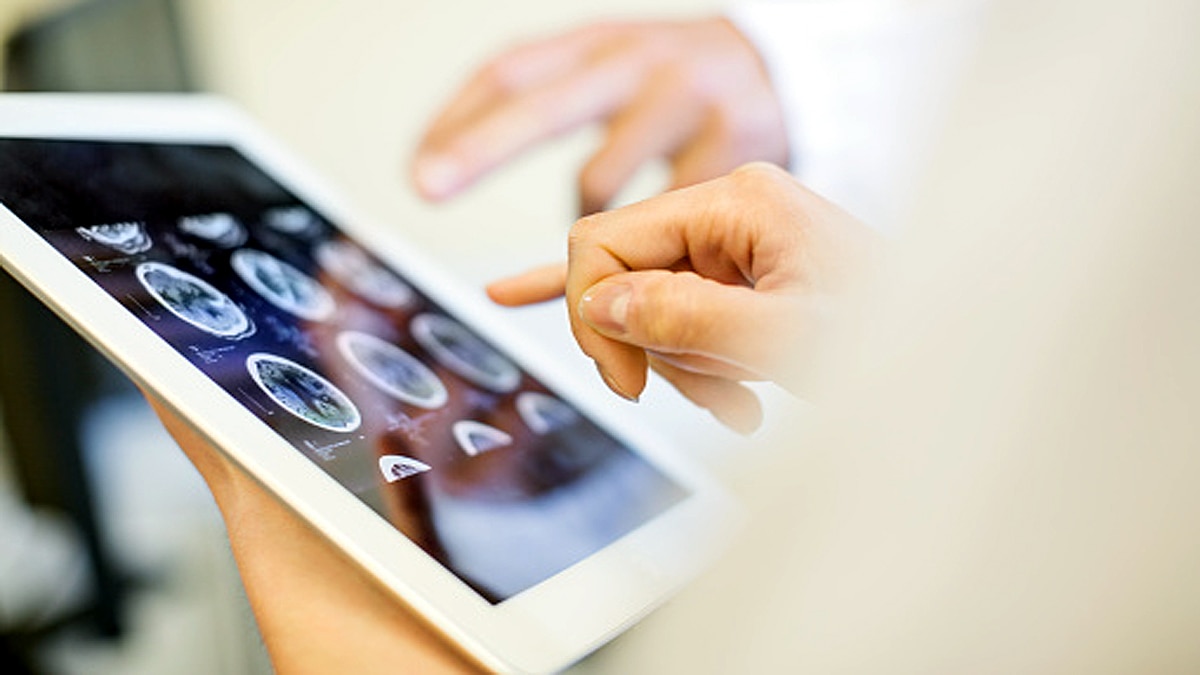 Delhi Doctors bone surgery