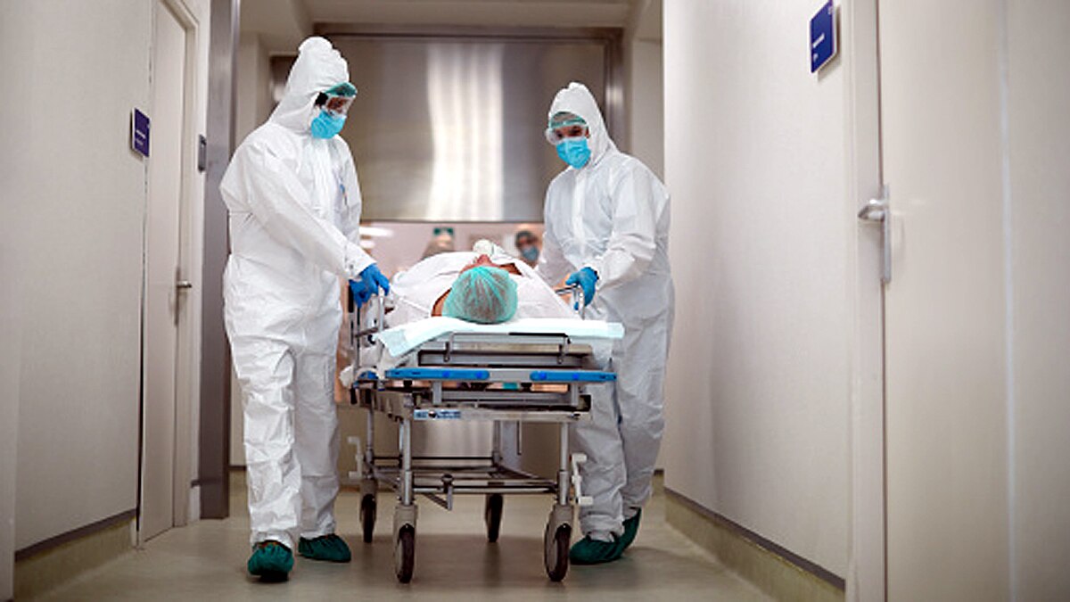 Covid-19 Severity with Age