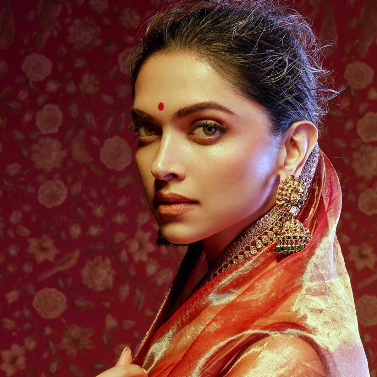 दीपिका पादुकोण