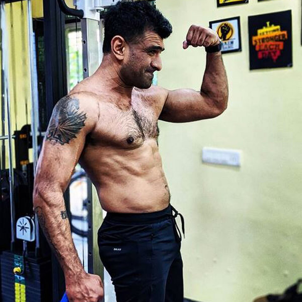 एजाज खान