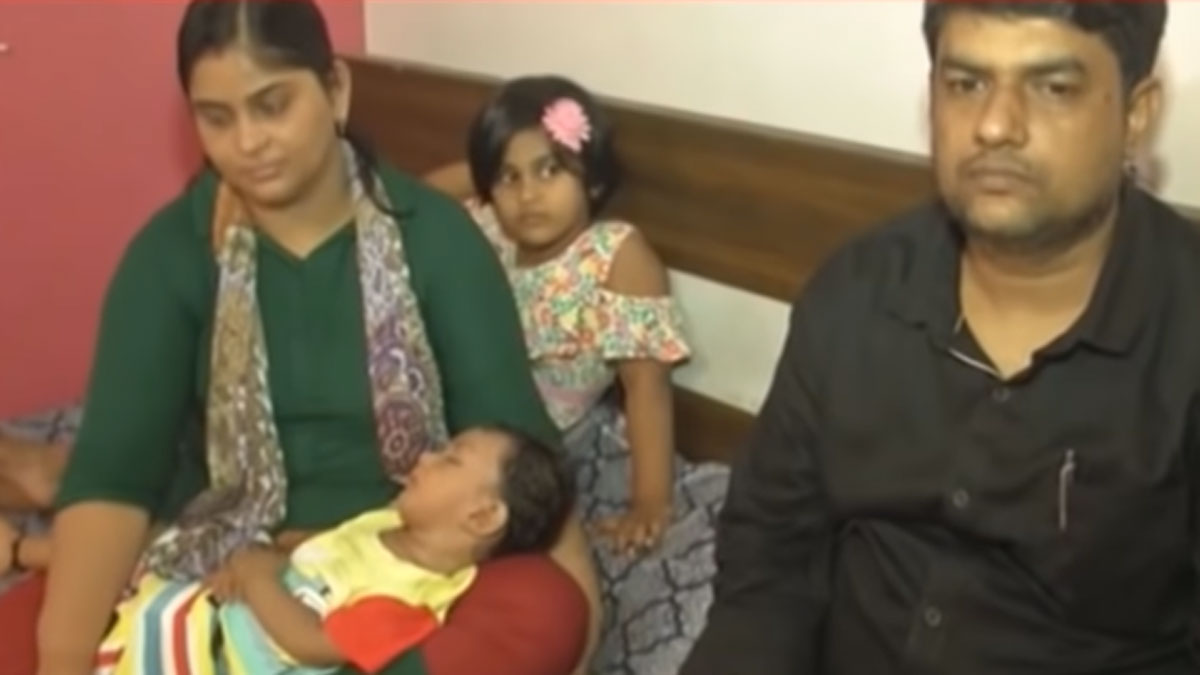 आयांश के पिता आलोक कुमार सिंह ने फेसबुक पर नया वीडियो अपलोड किया 