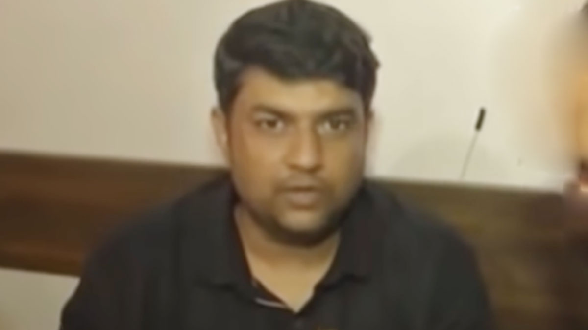 आयांश के पिता आलोक कुमार सिंह ने फेसबुक पर नया वीडियो अपलोड किया 