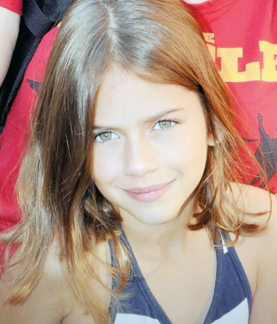 mom deletes girl account