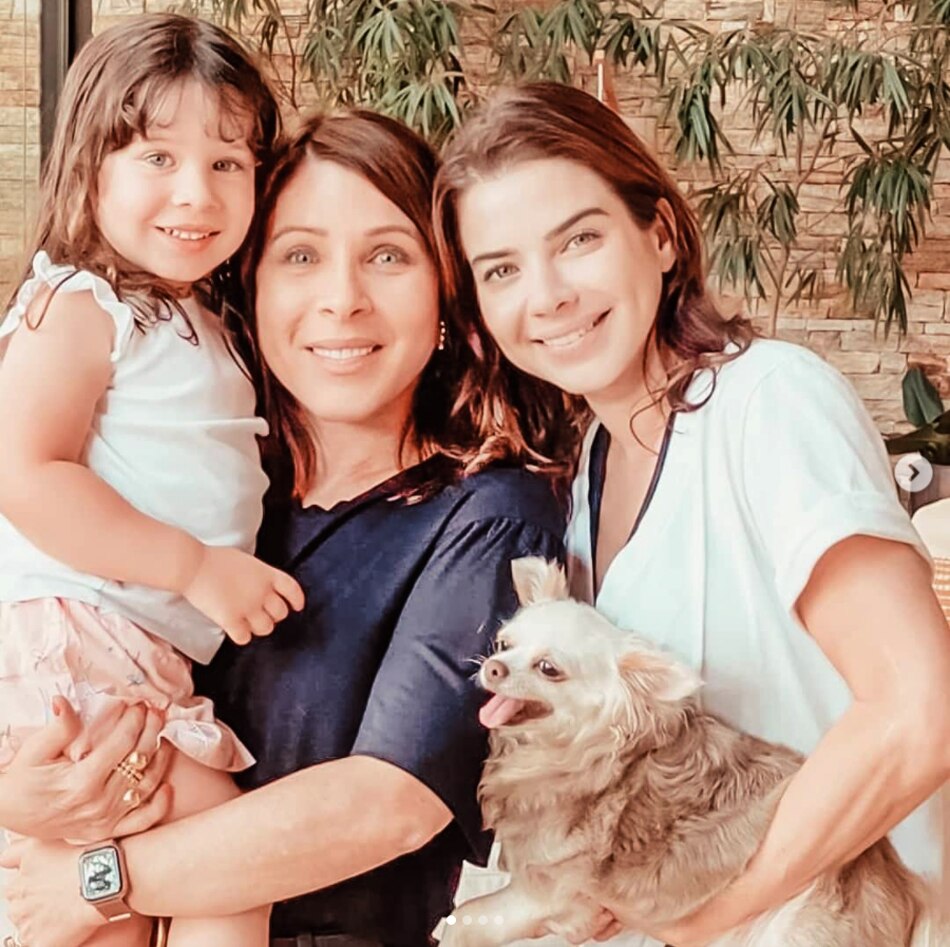 mom deletes girl account