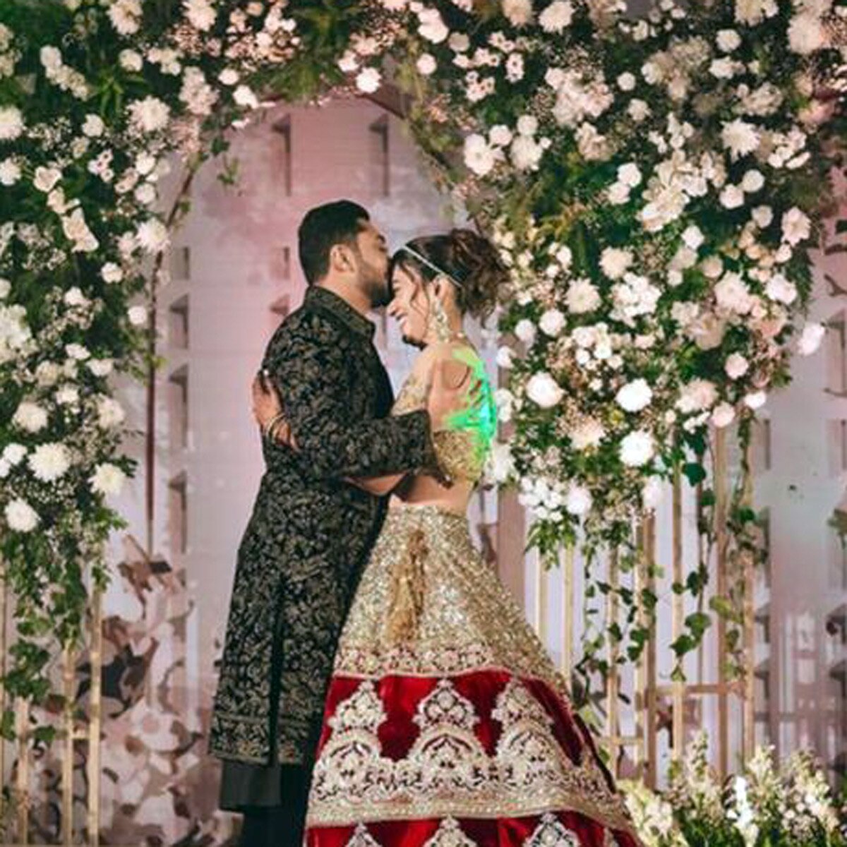 जैद दरबार संग गौहर खान