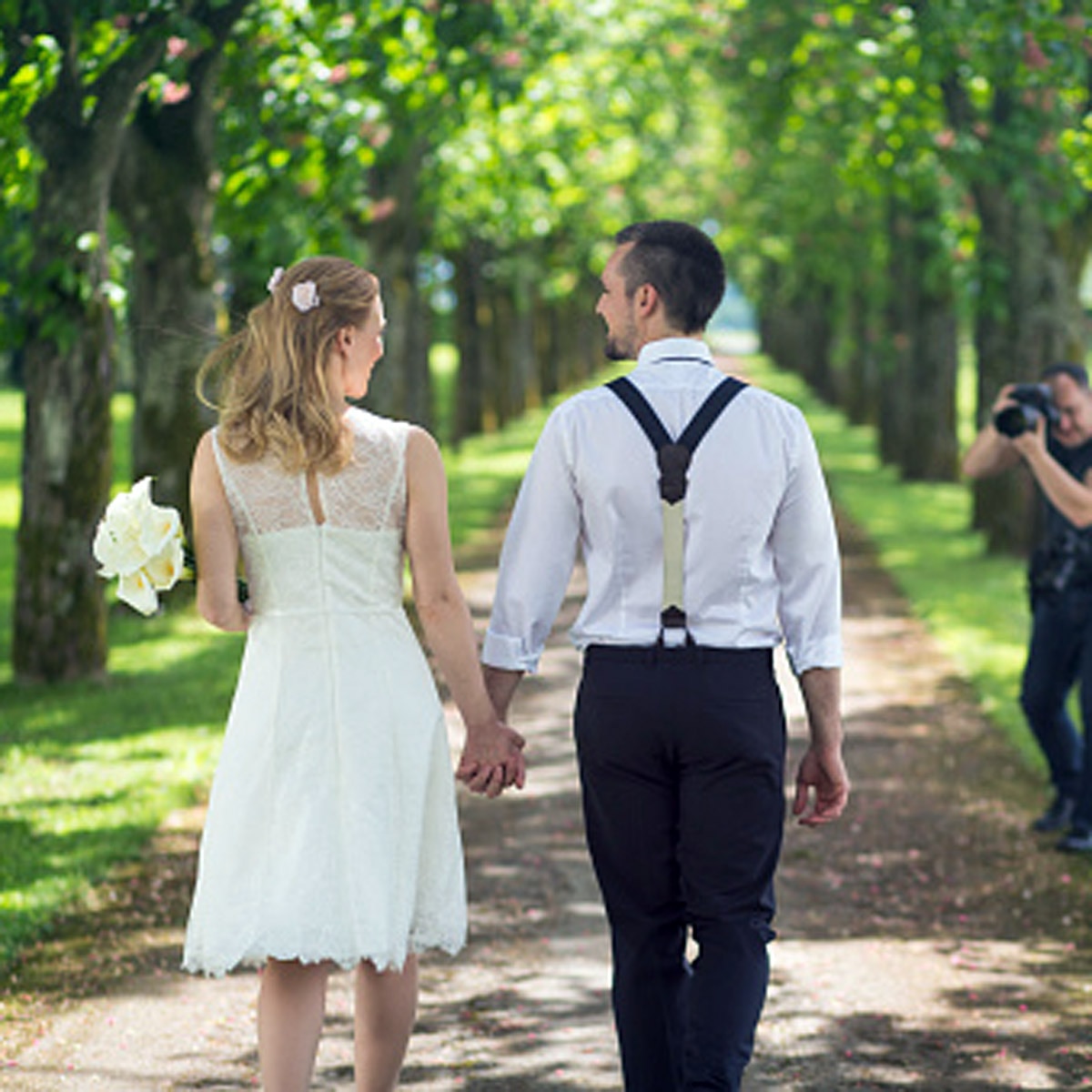 couple wedding photoshoot