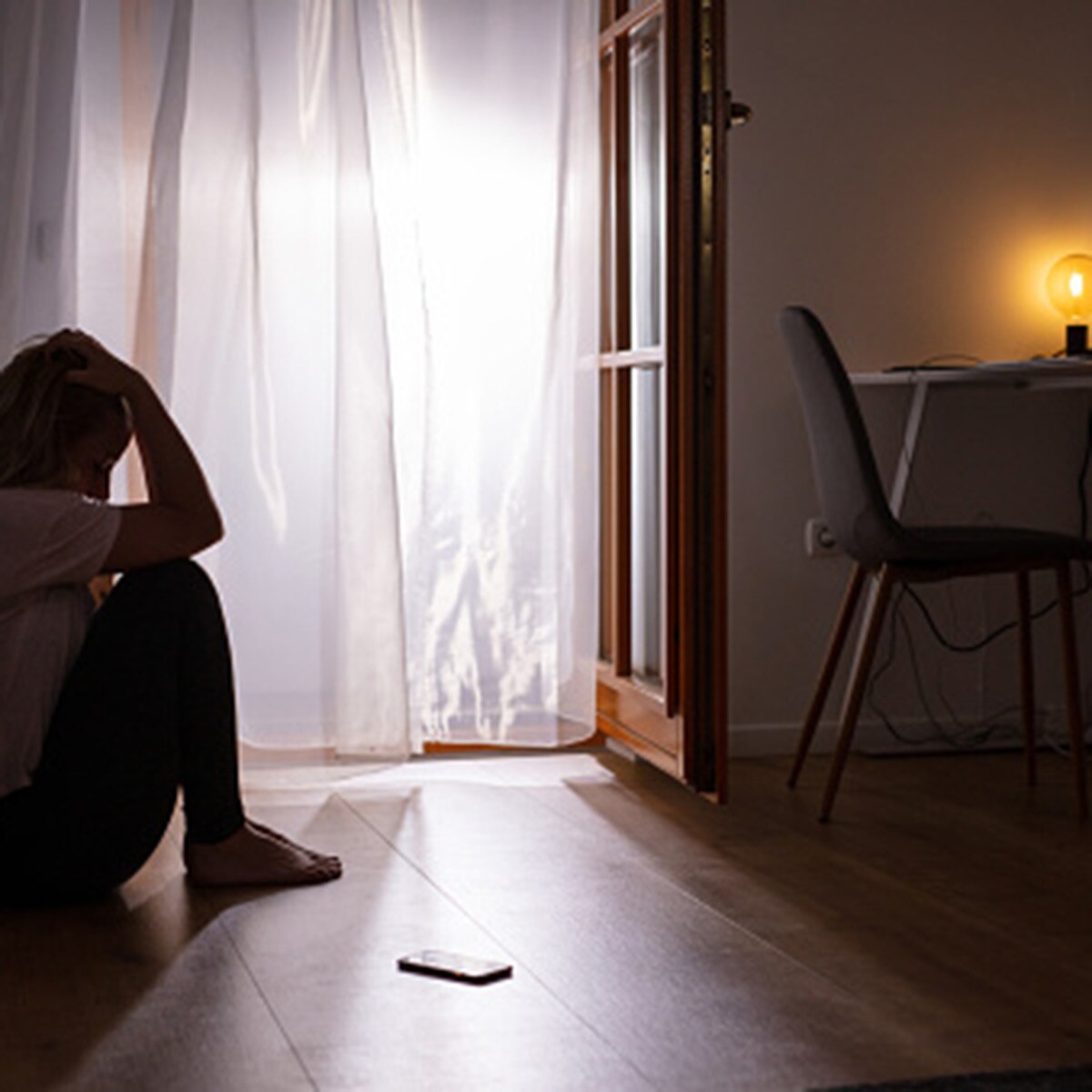 woman discovers lad cheating