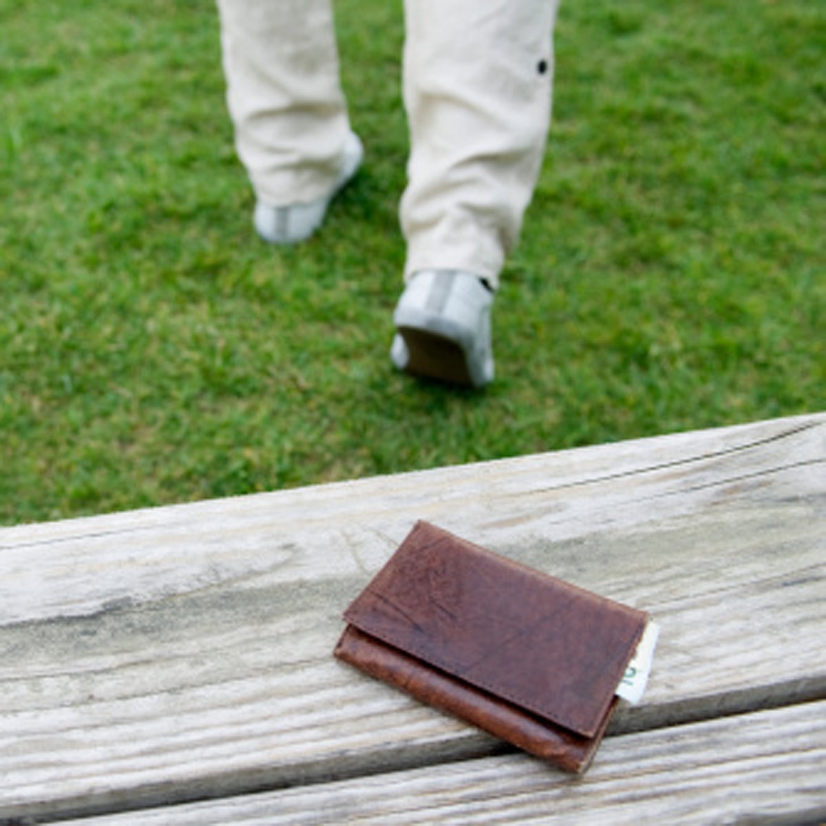 Pak man finds wallet 