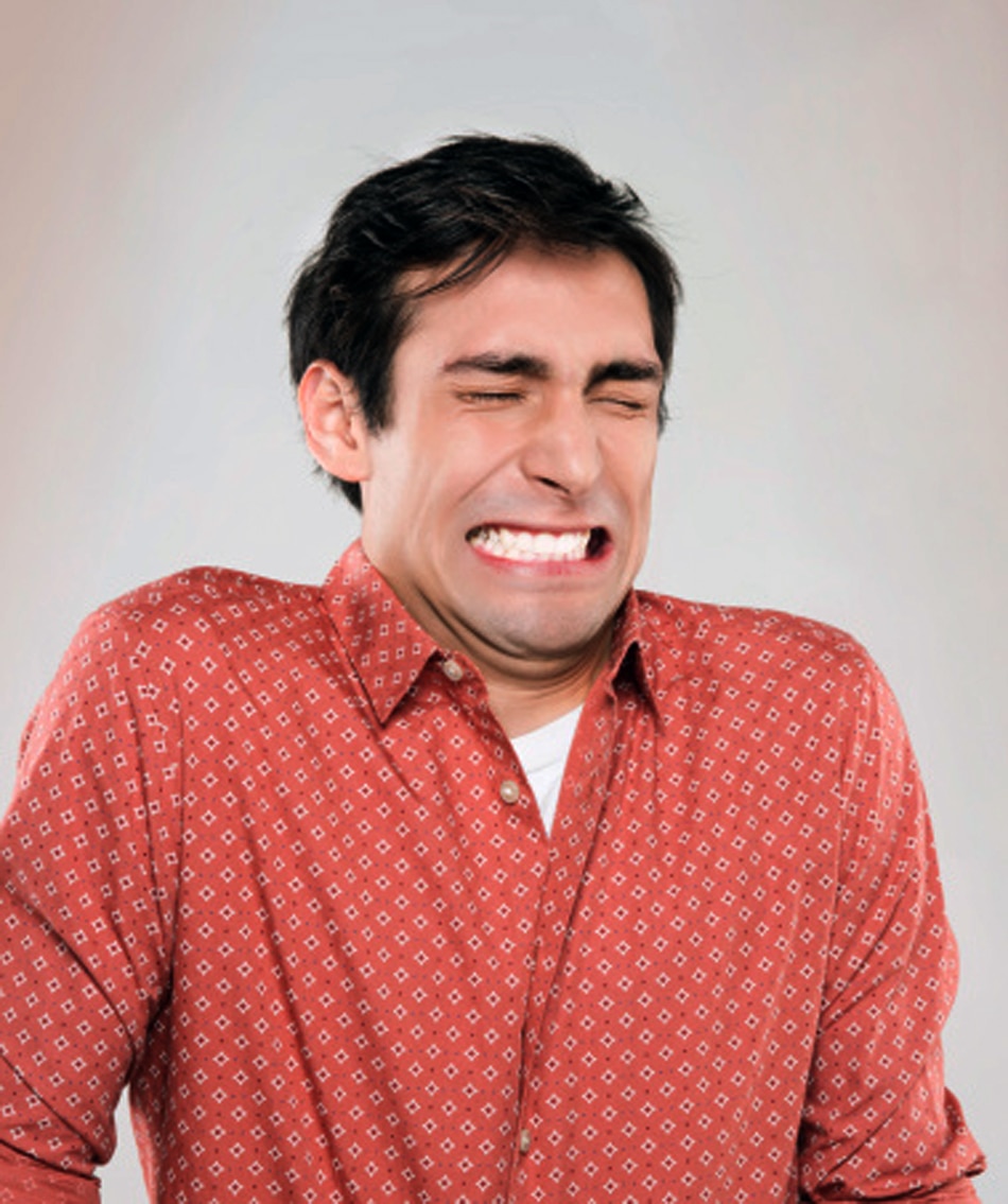 Man putting vinegar on private part