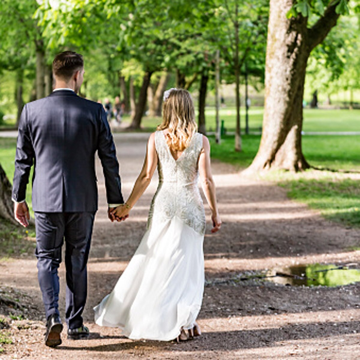 couple wedding photoshoot
