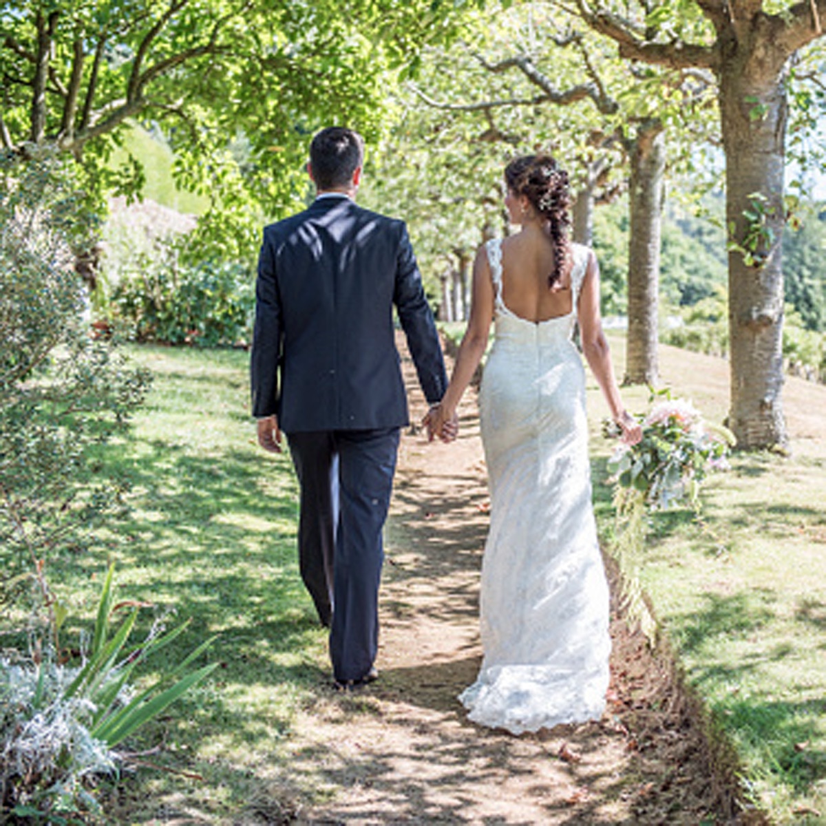 Woman exposed husband 