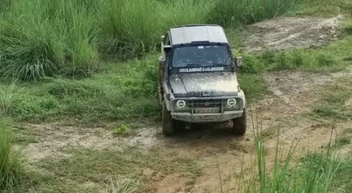 स्टंट के वीडियो क्लिप