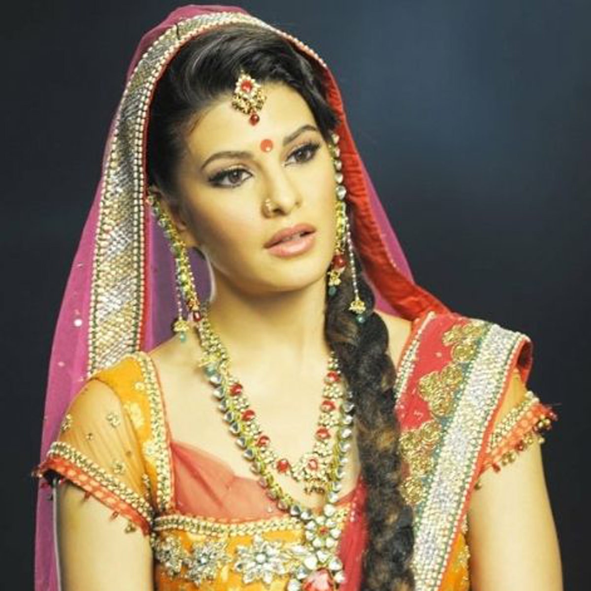 जैकलीन फर्नांड‍िस 