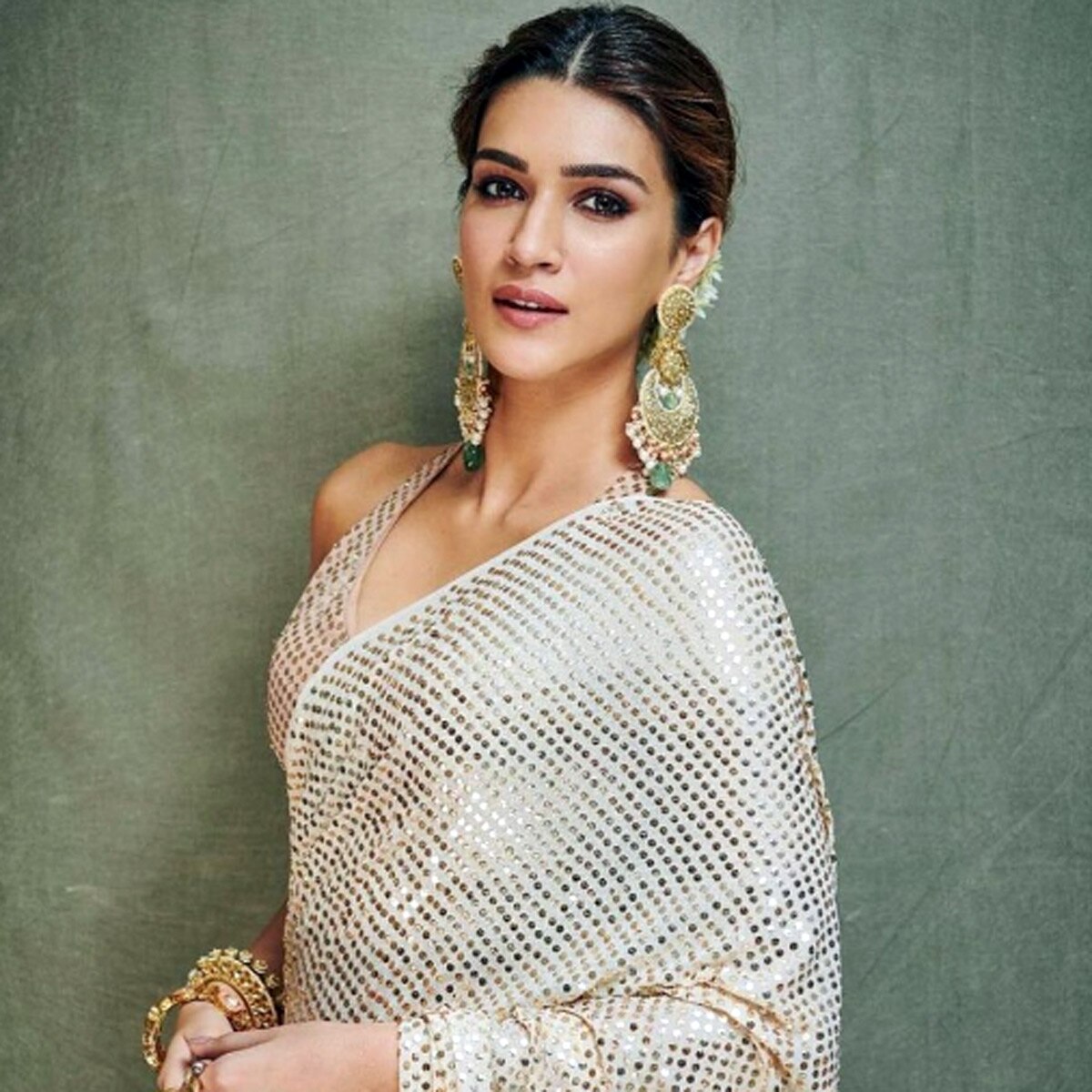 कृति सेनन 